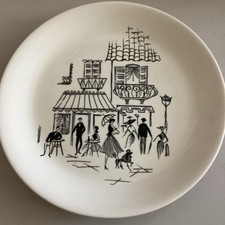  Two Alfred  meakin Parisienne large plates 1960s X2. 10.inches