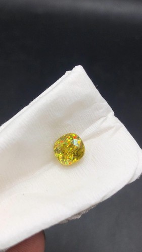 40ct natural green sphene - natural,