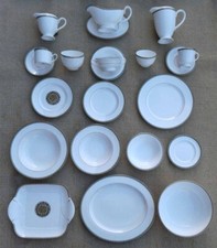 ROYAL WORCESTER - FRANCESCA - PART DINNER SERVICE SELECTION - LAST FEW!