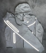 Nike Men's Tech Fleece