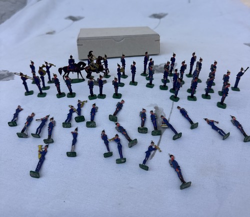 Lot tin flat soldier - 55+tin,