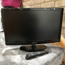 Samsung  SyncMaster 2333HD 23" LCD Monitor WITH TV LS23CFEKF/EN With Wall Bracke