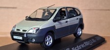 UNIVERSAL HOBBIES Renault