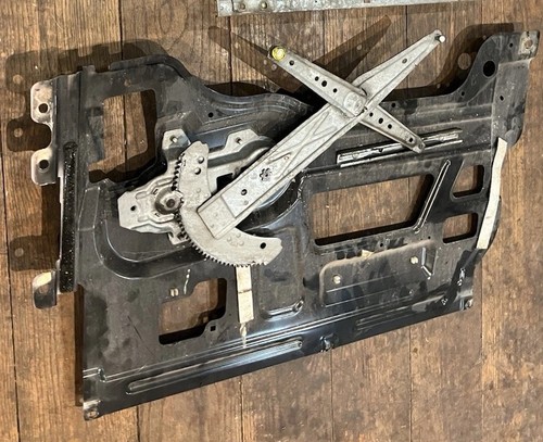 Defender door window mechanism - door,
