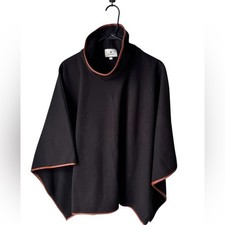 Tuckernuck Piper Poncho Black