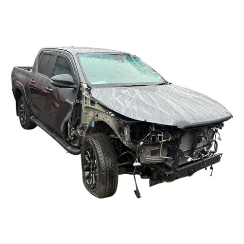 Toyota hilux invincible 8 - toyota, 2.8