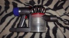 Dyson V8 SV10 not charging