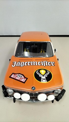 Autoart bmw 2002 - autoart,