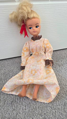 Sindy vintage 1970 1980 doll - vintage,