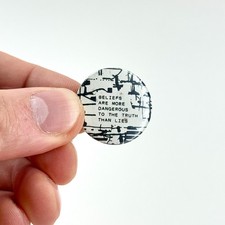 VINTAGE METAL PIN BADGE PUNK MOD ROCKER QUOTE MESSAGE BELIEFS ARE MORE DANGEROUS