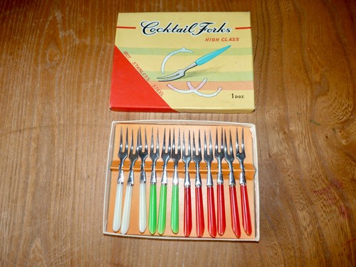 Vintage cocktail forks - vintage, x