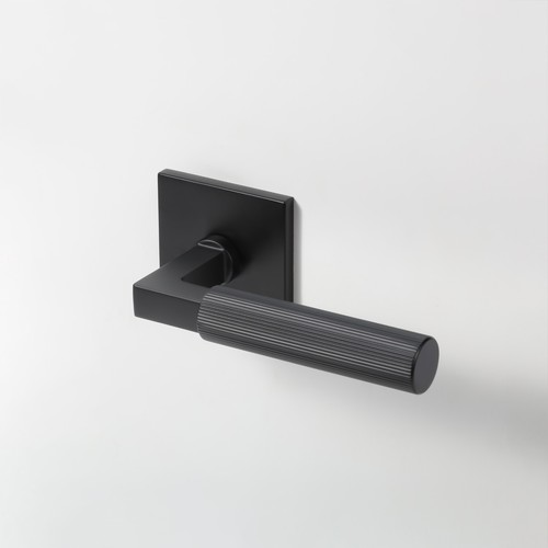 Mila matte black linear - mila,
