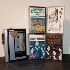 Sanyo MGP10 Personal Stereo Cassette Tape Player walkman + Tapes vintage/retro