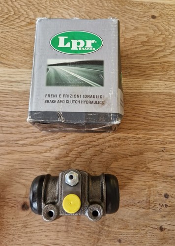 Wheel cylinder fits - wheel,