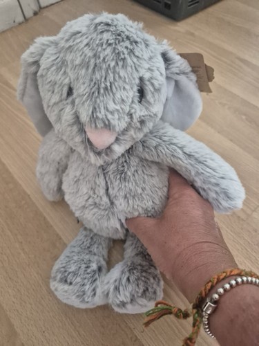 Bnwt new snuggle - bnwt,