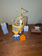 Duplo Go Bus With Figures Bus