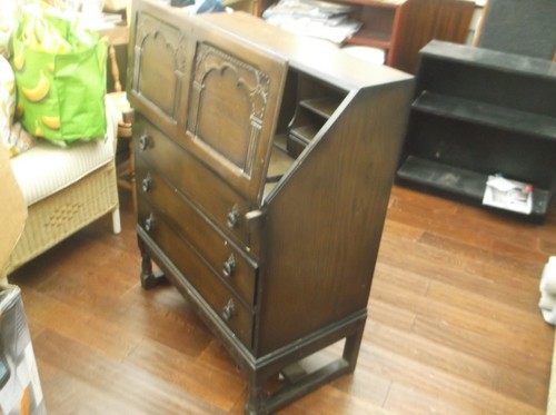 Reproduction oak style writing - oak-style,