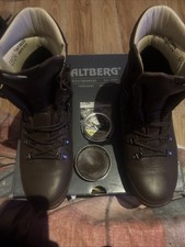 Altberg Warriors Size 6’5m