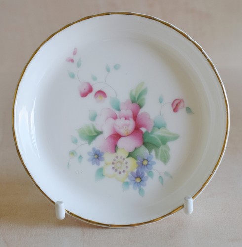 Royal doulton england - royal,