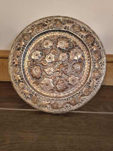 Brass embossed wall hanging - brass,