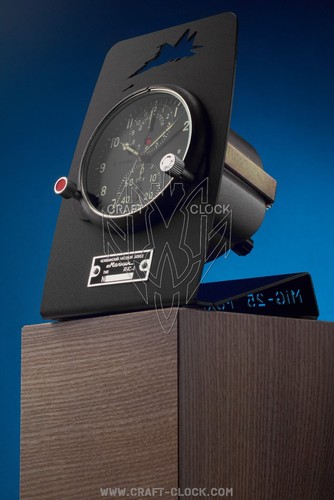 Ver mig aircraft clock - mig-25,