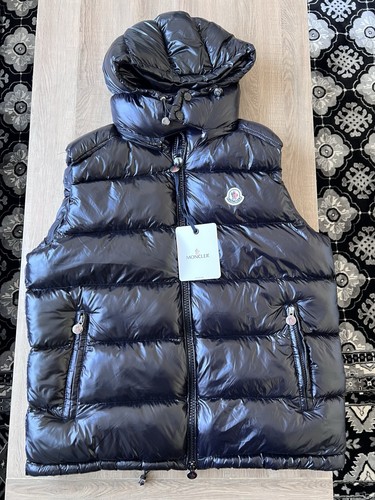 Moncler black hooded puffer - moncler,