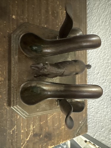 Antique usa bronze - bronze, metal