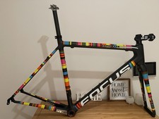 Focus Izalco Max Carbon Rim
