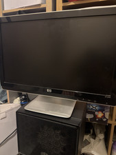 Pc set with screen monitor 