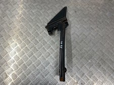 #52 HYUNDAI COUPE FRONT LEFT WINDOW FRAME SILL 825102c000