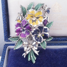 VINTAGE SIGNED EXQUISITE PANSY