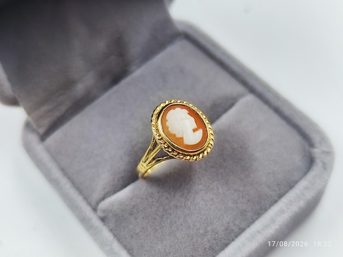 Beautiful vintage oval shell - beautiful,