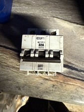 MEM 323MC 32 Amp Type 2 triple