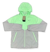 Nike UV Repel Vapour Green BNWT