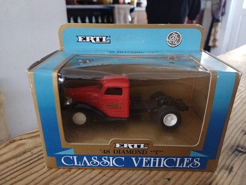 Ertl 2594 diamond 1948 - 2594, t