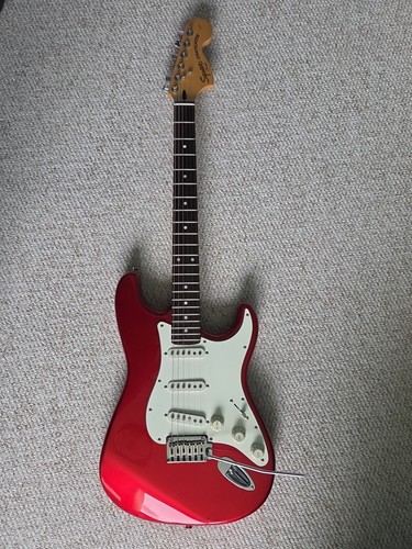 Squier standard stratocaster - squier,
