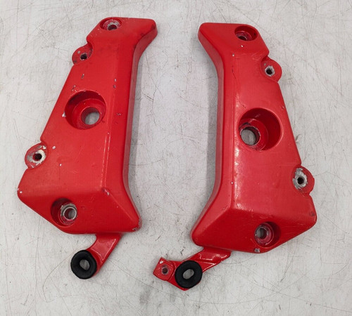 Pair frame mounting - of,