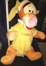 Disney Tigger Wearing Yellow Pyjamas Large Soft Toy Plush  Bed hat Vintage retro