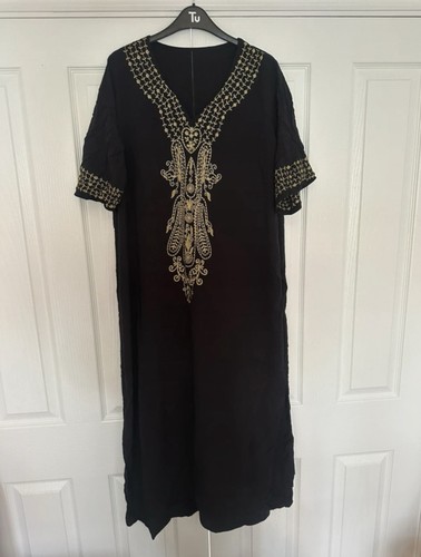 Black and gold kaftan - , size