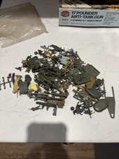 Airfix Job Lot Military Soldiers and Vehicles 1:35  1:72 Scale??