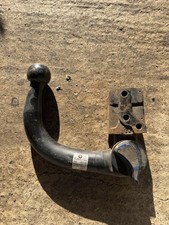 FORD ACS 63 DETACHABLE TOWBAR