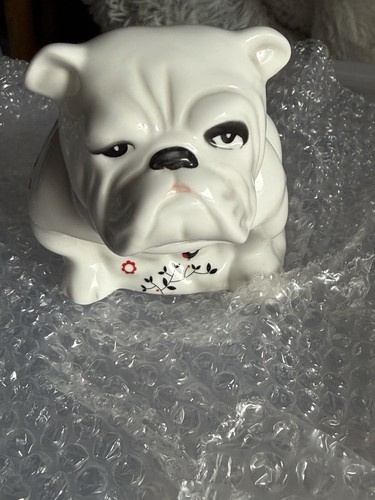 Royal doulton bulldog figurine - bulldog,
