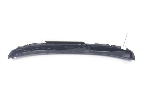671004cc0a molding nissan - 671004cc0a,