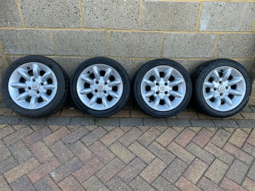 Genuine classic rover mini - genuine,