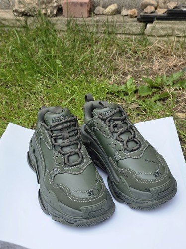 Balenciaga triple all - triple, over