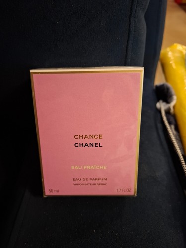 Perfume chanel chance eau - perfume,
