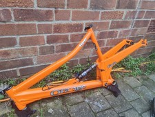 Orange Five 5 Full Mountain