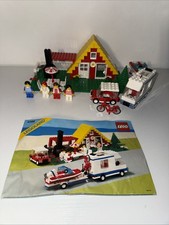LEGO Town: Holiday Home With