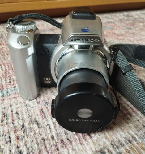 Vintage konica minolta dimage - konica,
