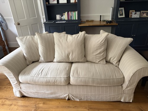 Laura ashley alston pillow - laura,